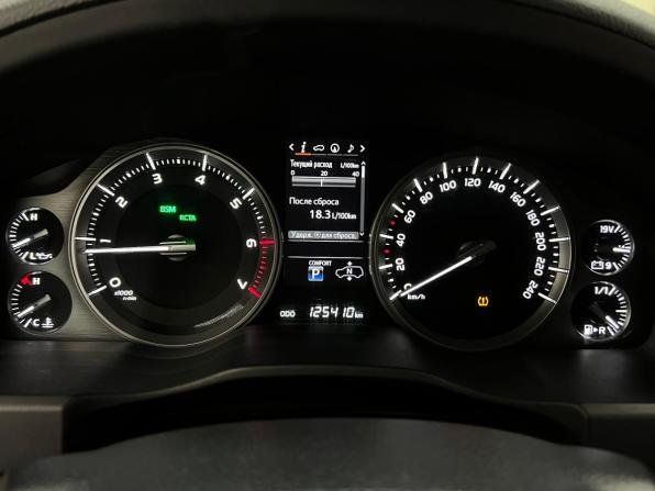 Toyota Land Cruiser 200 Series Рестайлинг 2 с пробегом 2016 года, цена 6 000 000 рублей, 125400 км, внедорожник, Автокод Объявления