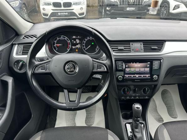 Skoda Rapid I Рестайлинг с пробегом 2018 года, цена 1 100 000 рублей, 110000 км, лифтбек, Автокод Объявления
