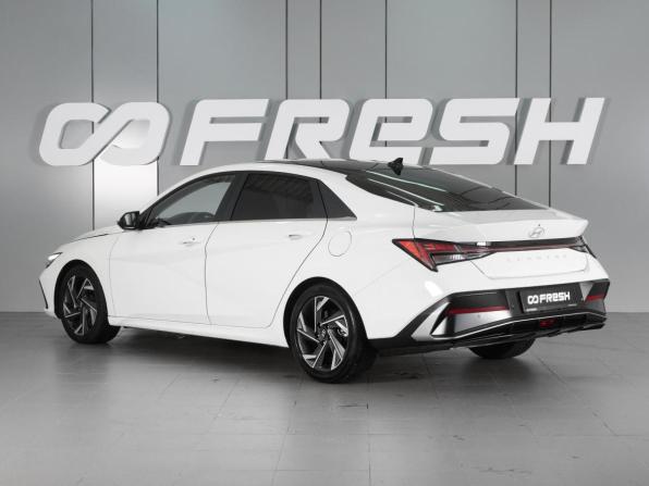 Hyundai Elantra VII (CN7) Рестайлинг с пробегом 2023 года, цена 2 180 000 рублей, 32044 км, седан, Автокод Объявления