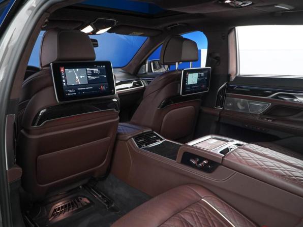 BMW 7 серии VI (G11/G12) Рестайлинг с пробегом 2019 года, цена 5 997 077 рублей, 102005 км, седан, Автокод Объявления