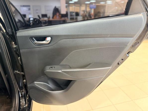 Hyundai Solaris II с пробегом 2019 года, цена 1 189 000 рублей, 109200 км, седан, Автокод Объявления