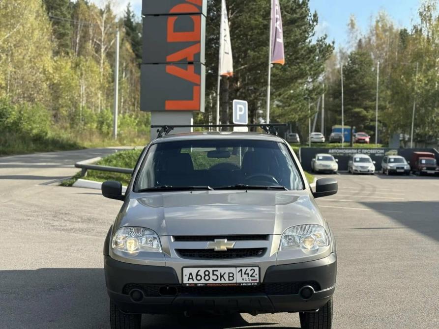 Chevrolet Niva I Рестайлинг Прокопьевск  - изображение 3