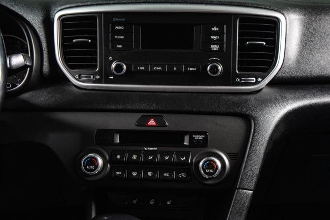 Kia Sportage IV Рестайлинг с пробегом 2020 года, цена 2 459 000 рублей, 134374 км, внедорожник, Автокод Объявления