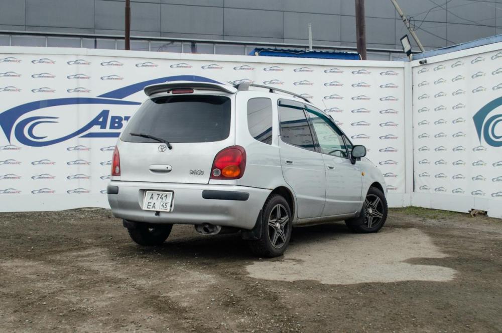 Toyota Corolla Spacio I Курган  - изображение 6