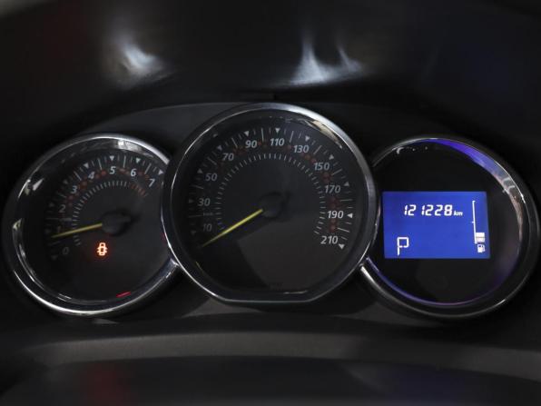 Renault Sandero II с пробегом 2018 года, цена 1 129 500 рублей, 121228 км, хэтчбек, Автокод Объявления