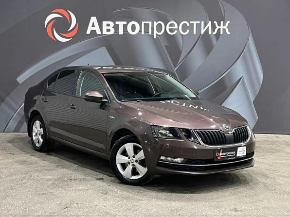 Skoda Octavia III (A7) Рестайлинг с пробегом 2019 года, цена 1 950 000 рублей, 114275 км, лифтбек, Автокод Объявления