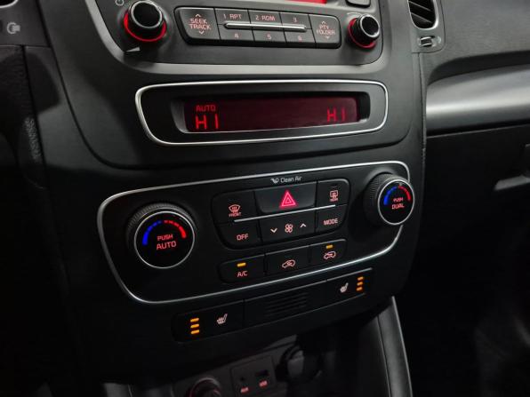 Kia Sorento II Рестайлинг с пробегом 2014 года, цена 1 520 000 рублей, 201374 км, внедорожник, Автокод Объявления