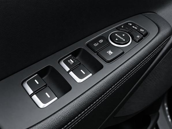 Kia Sorento III Prime Рестайлинг с пробегом 2018 года, цена 2 999 000 рублей, 152000 км, внедорожник, Автокод Объявления