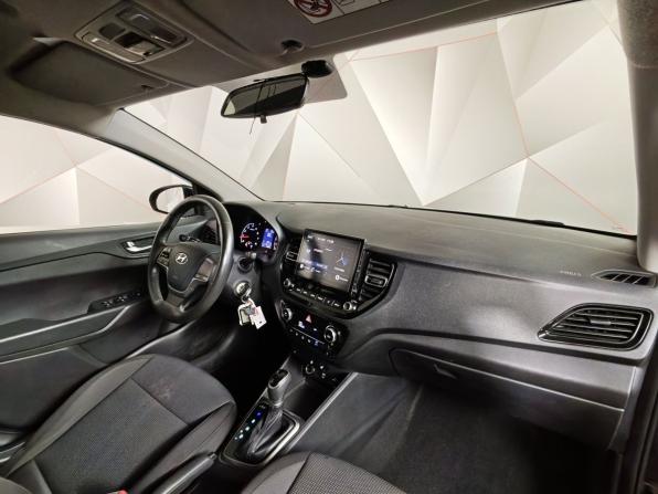 Hyundai Solaris II Рестайлинг с пробегом 2021 года, цена 1 299 000 рублей, 148382 км, седан, Автокод Объявления