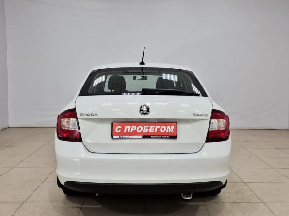 Skoda Rapid I Рестайлинг с пробегом 2019 года, цена 1 250 000 рублей, 99709 км, лифтбек, Автокод Объявления