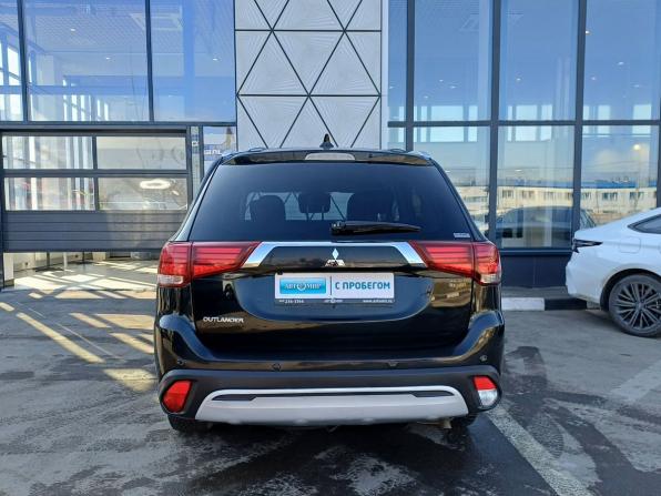 Mitsubishi Outlander III Рестайлинг 3 с пробегом 2021 года, цена 2 579 000 рублей, 123215 км, внедорожник, Автокод Объявления