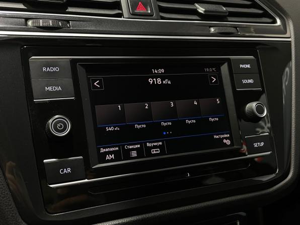 Volkswagen Tiguan II с пробегом 2017 года, цена 1 790 000 рублей, 132029 км, внедорожник, Автокод Объявления