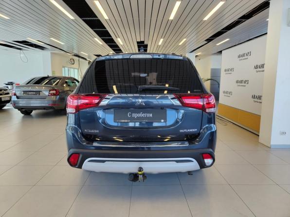 Mitsubishi Outlander III Рестайлинг 3 с пробегом 2019 года, цена 1 958 000 рублей, 109801 км, внедорожник, Автокод Объявления