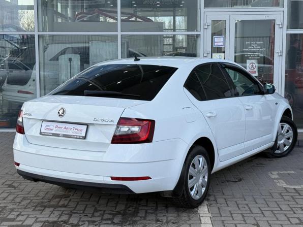 Skoda Octavia III (A7) Рестайлинг с пробегом 2019 года, цена 1 789 000 рублей, 144000 км, лифтбек, Автокод Объявления