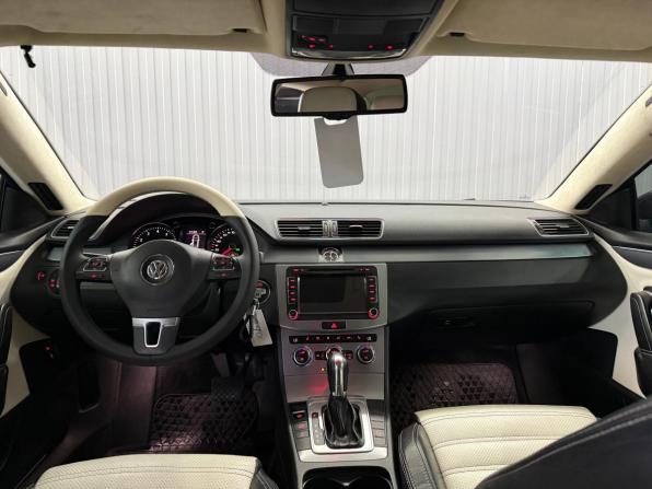 Volkswagen Passat CC I Рестайлинг с пробегом 2012 года, цена 1 347 000 рублей, 198312 км, седан, Автокод Объявления