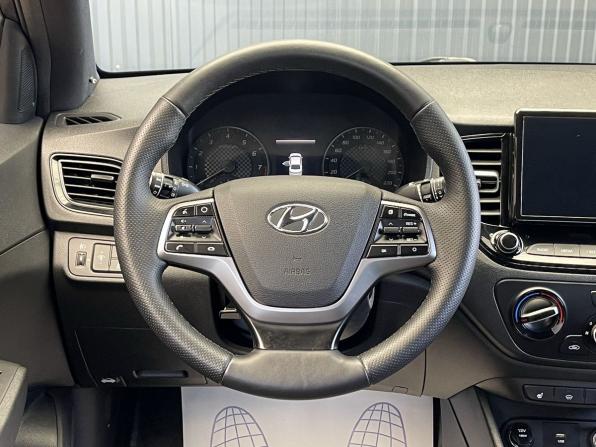 Hyundai Solaris II с пробегом 2020 года, цена 1 497 000 рублей, 80444 км, седан, Автокод Объявления
