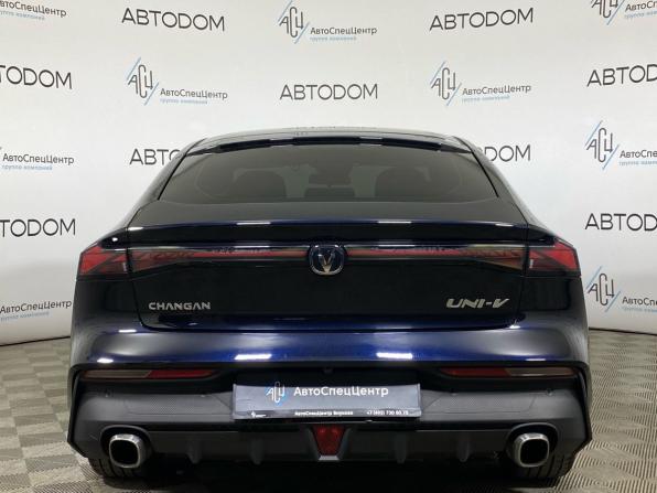 Changan UNI-V I с пробегом 2022 года, цена 1 789 900 рублей, 102046 км, лифтбек, Автокод Объявления