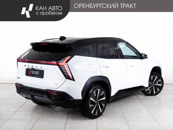 Geely Atlas II с пробегом 2024 года, цена 2 894 000 рублей, 35037 км, внедорожник, Автокод Объявления