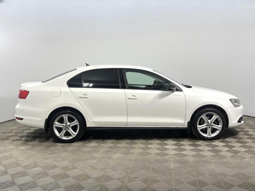 Volkswagen Jetta VI Казань  - изображение 5