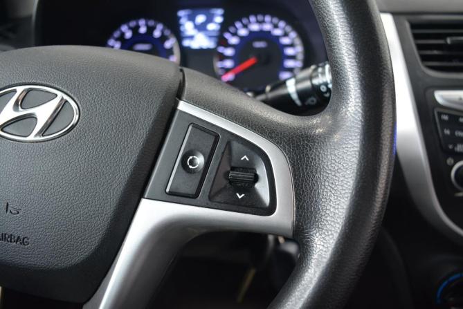 Hyundai Solaris I с пробегом 2013 года, цена 749 000 рублей, 162000 км, седан, Автокод Объявления
