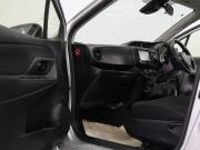Toyota Vitz III (XP130) Рестайлинг 2 Новосибирск  - изображение 45