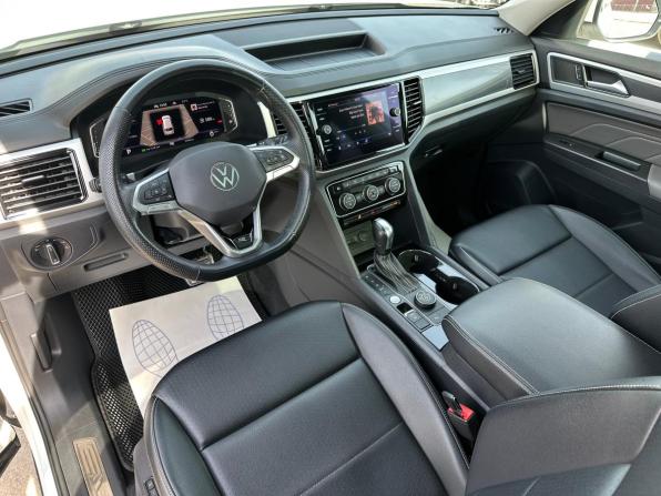 Volkswagen Atlas I Рестайлинг с пробегом 2021 года, цена 4 400 000 рублей, 58000 км, внедорожник, Автокод Объявления