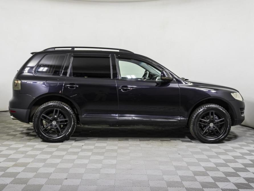 Volkswagen Touareg I Рестайлинг Москва  - изображение 4