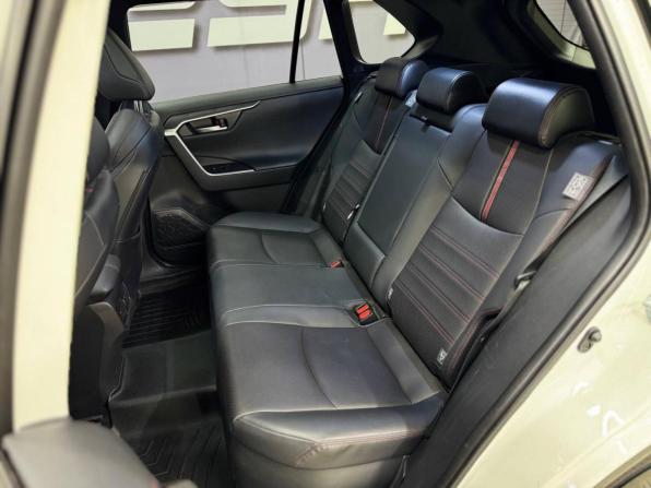 Toyota RAV4 V (XA50) с пробегом 2020 года, цена 4 599 000 рублей, 89651 км, внедорожник, Автокод Объявления