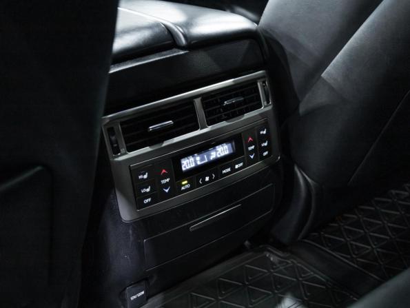 Lexus LX III Рестайлинг с пробегом 2013 года, цена 4 699 700 рублей, 234065 км, внедорожник, Автокод Объявления