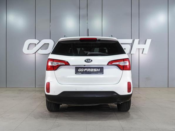 Kia Sorento II Рестайлинг с пробегом 2012 года, цена 1 699 000 рублей, 203068 км, внедорожник, Автокод Объявления