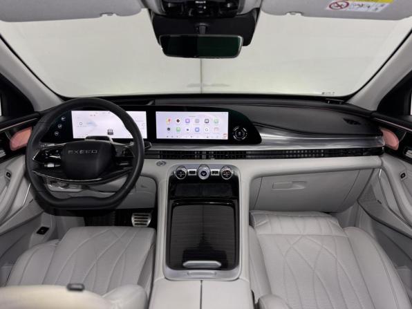 Exeed RX с пробегом 2023 года, цена 3 100 000 рублей, 34077 км, внедорожник, Автокод Объявления
