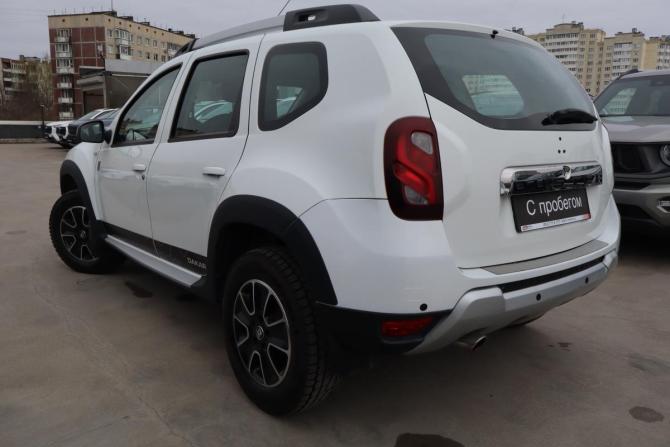 Renault Duster I Рестайлинг с пробегом 2017 года, цена 1 349 000 рублей, 75000 км, внедорожник, Автокод Объявления