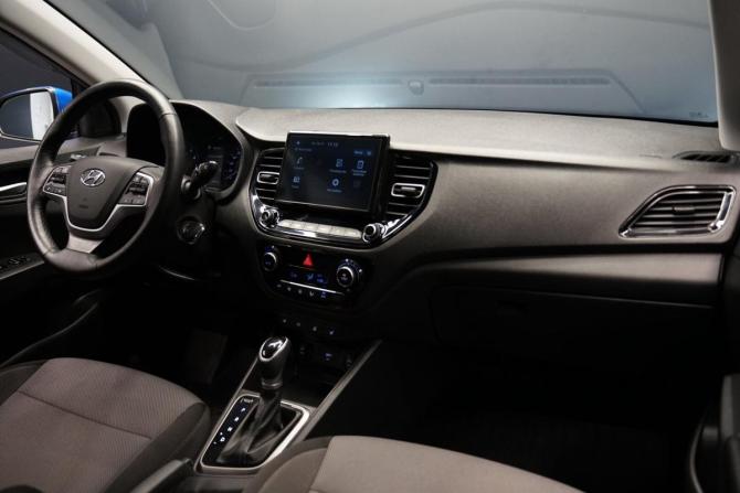 Hyundai Solaris II Рестайлинг с пробегом 2020 года, цена 1 740 000 рублей, 134400 км, седан, Автокод Объявления