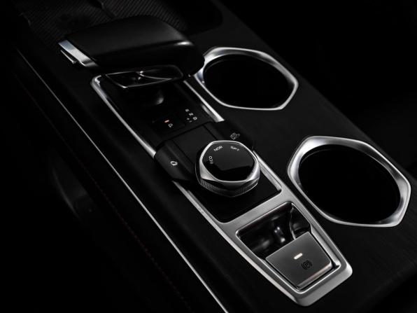 Changan CS55 Plus II с пробегом 2024 года, цена 2 399 000 рублей, 20700 км, внедорожник, Автокод Объявления