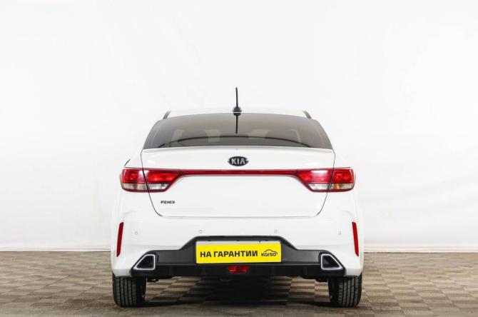 Kia Rio IV Рестайлинг с пробегом 2021 года, цена 1 599 000 рублей, 163000 км, седан, Автокод Объявления
