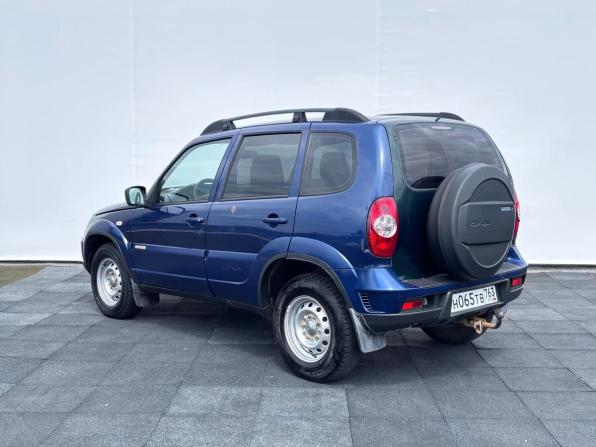 Новый Chevrolet Niva I Рестайлинг 2017 года, цена 450 000 рублей, внедорожник, Автокод Объявления