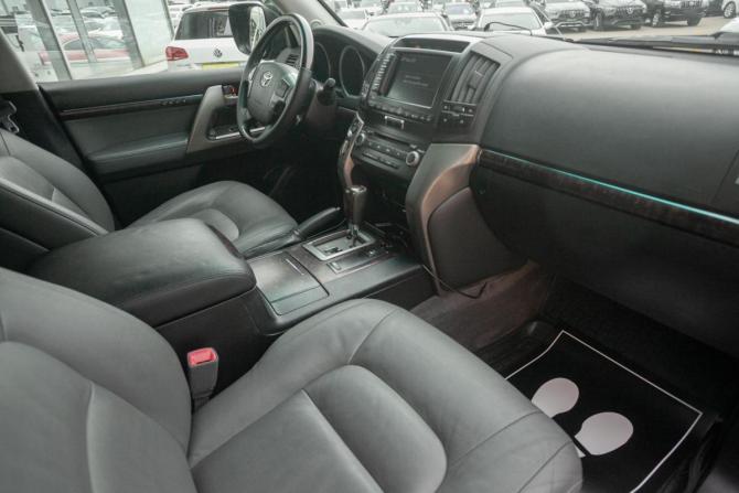 Toyota Land Cruiser 200 Series с пробегом 2009 года, цена 2 649 000 рублей, 267100 км, внедорожник, Автокод Объявления