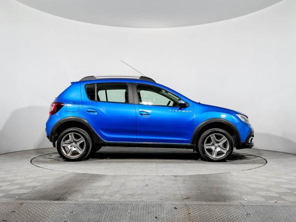 Renault Sandero II Рестайлинг с пробегом 2019 года, цена 1 069 000 рублей, 85000 км, хэтчбек, Автокод Объявления