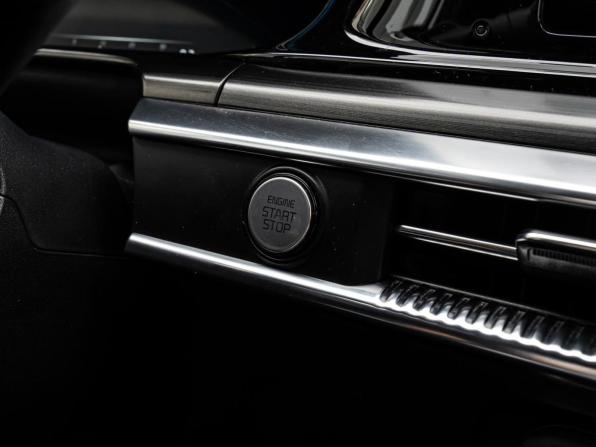 Kia K5 III с пробегом 2020 года, цена 3 230 000 рублей, 63956 км, седан, Автокод Объявления