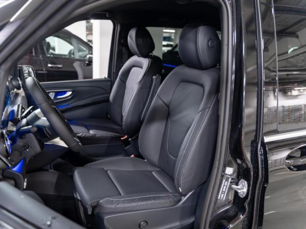 Новый Mercedes-Benz V-Класс III (W447) Рестайлинг 2 2026 года, цена 15 653 000 рублей, минивэн, Автокод Объявления