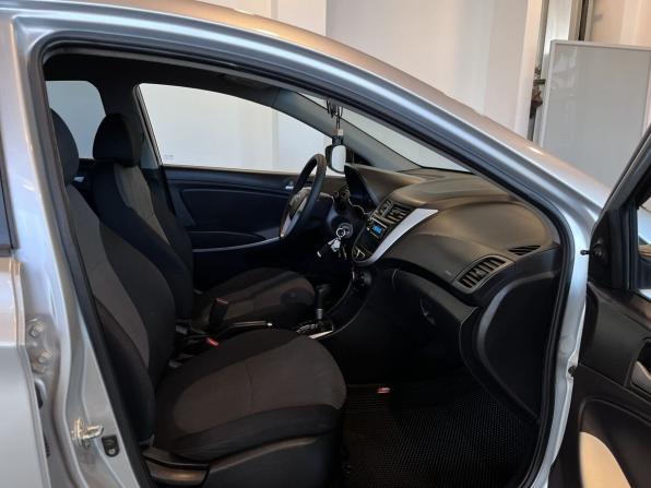 Hyundai Solaris I с пробегом 2012 года, цена 675 000 рублей, 168172 км, седан, Автокод Объявления