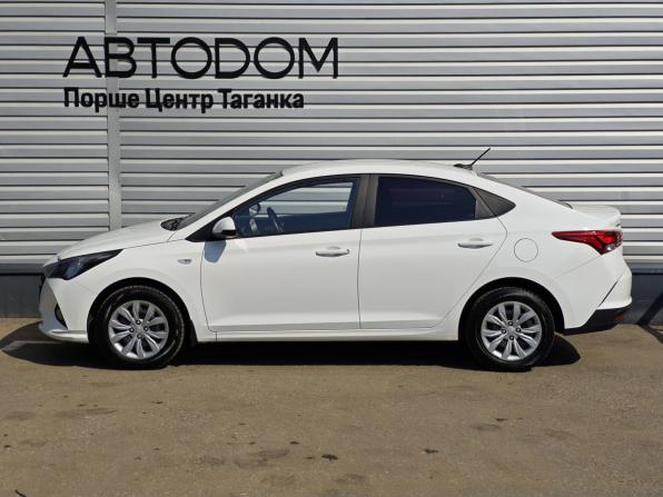 Hyundai Solaris II Рестайлинг с пробегом 2021 года, цена 1 600 000 рублей, 86873 км, седан, Автокод Объявления