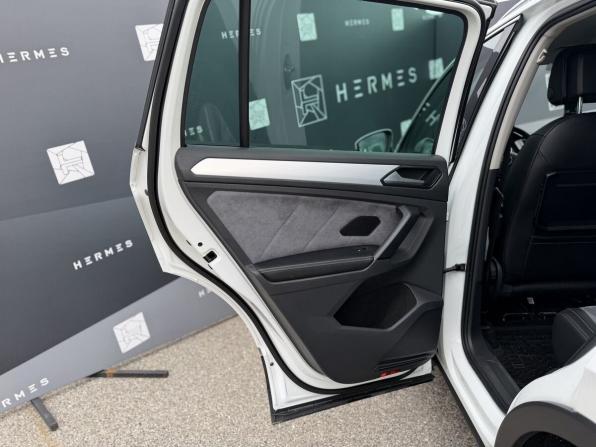 Volkswagen Tiguan II с пробегом 2017 года, цена 2 189 000 рублей, 99771 км, внедорожник, Автокод Объявления
