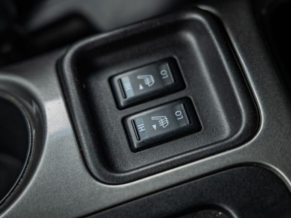 Nissan Juke I с пробегом 2013 года, цена 1 068 000 рублей, 110829 км, внедорожник, Автокод Объявления