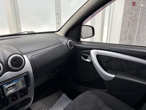 Dacia Sandero I с пробегом 2009 года, цена 465 000 рублей, 241678 км, хэтчбек, Автокод Объявления