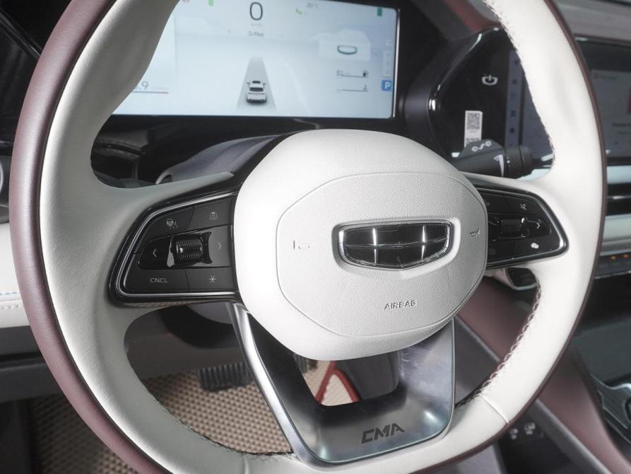Geely Monjaro I Ростов-на-Дону  - изображение 13