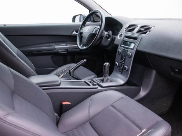 Volvo C30 I с пробегом 2009 года, цена 534 000 рублей, 331184 км, хэтчбек, Автокод Объявления