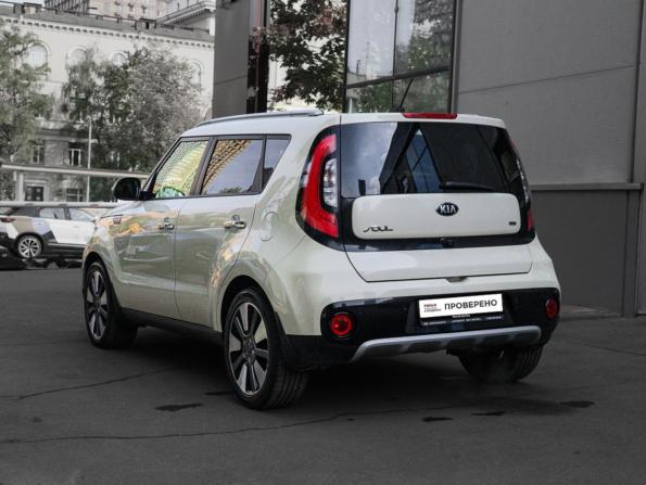 Kia Soul II Рестайлинг с пробегом 2018 года, цена 1 830 000 рублей, 130541 км, хэтчбек, Автокод Объявления