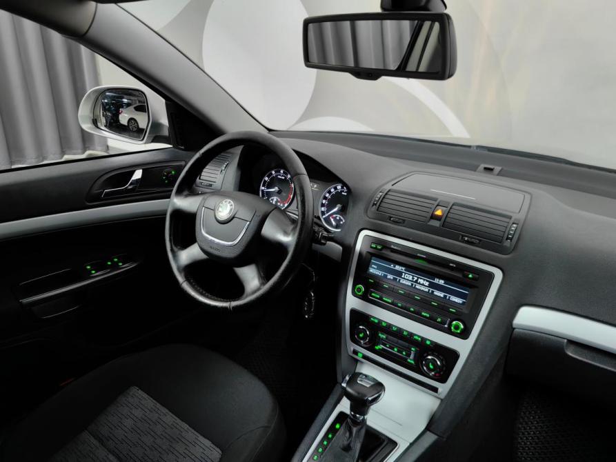 Skoda Octavia II (A5) Рестайлинг Москва  - изображение 7