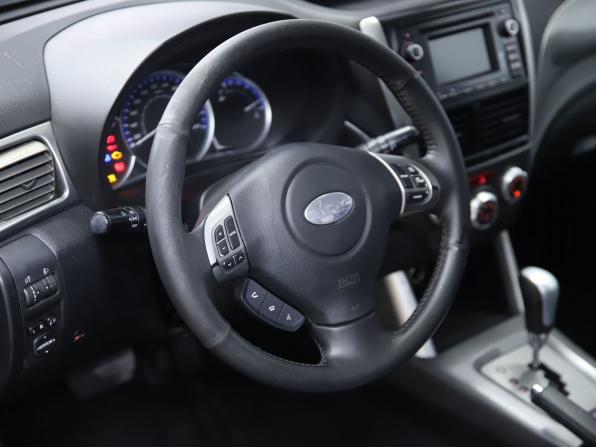 Subaru Forester III Рестайлинг с пробегом 2012 года, цена 990 000 рублей, 293569 км, внедорожник, Автокод Объявления